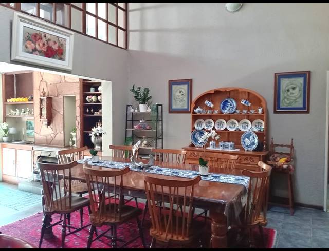 7 BEDROOM HOUSE FOR SALE IN NOORDRAND